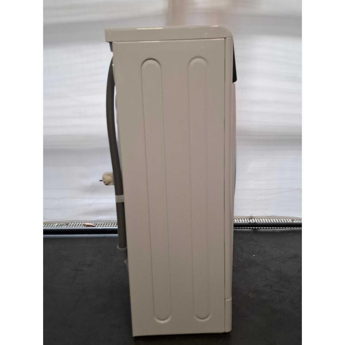 Стиральная машина Indesit EWUD 4105 BK CIS, белый