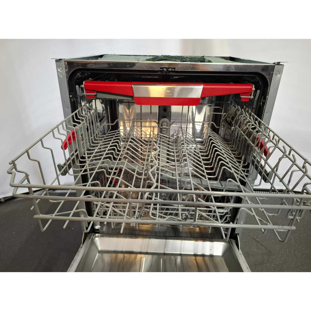 Посудомоечная машина MILLEN MDW 603, белый