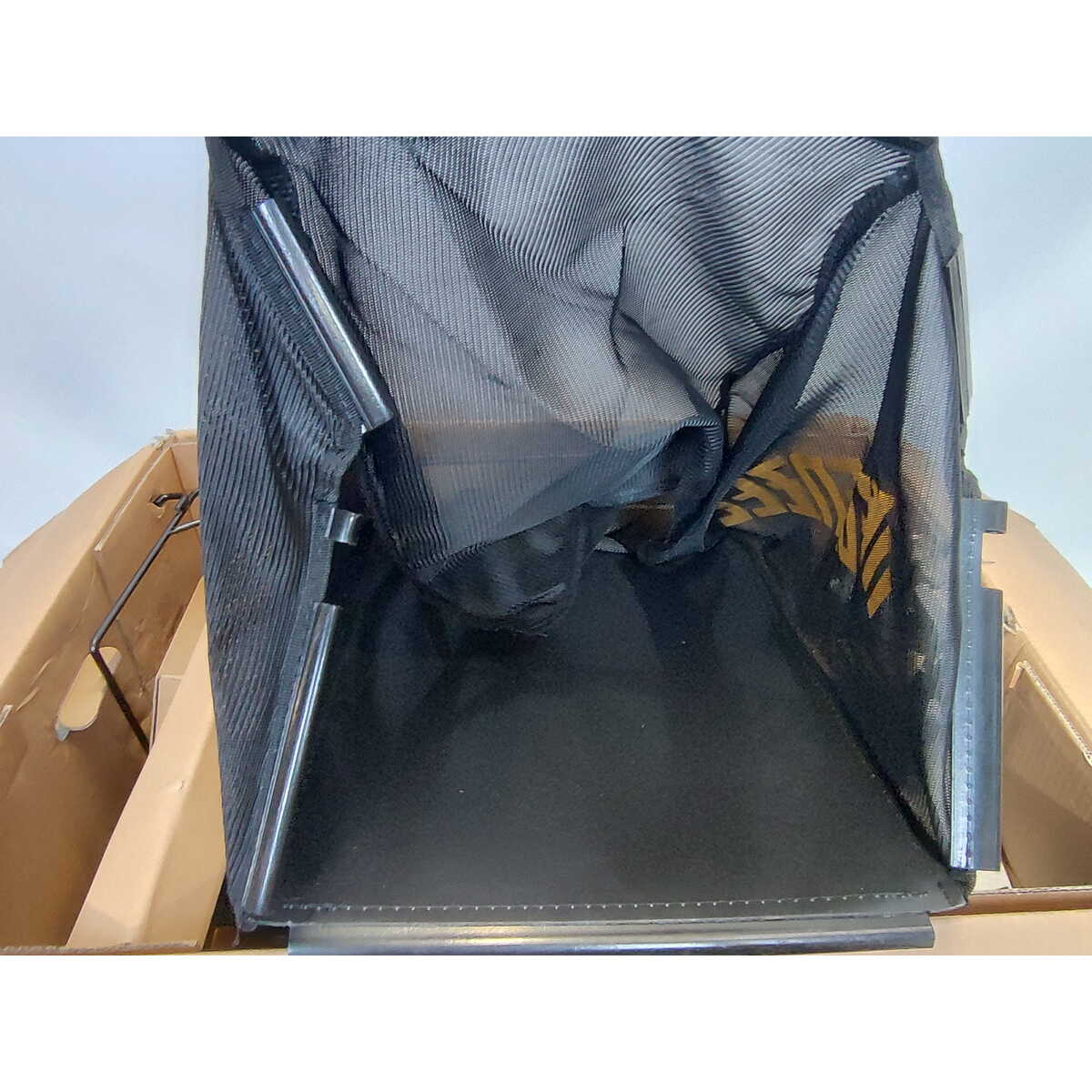 Газонокосилка роторная Denzel DLM-460 (Цвет: Yellow / Black)