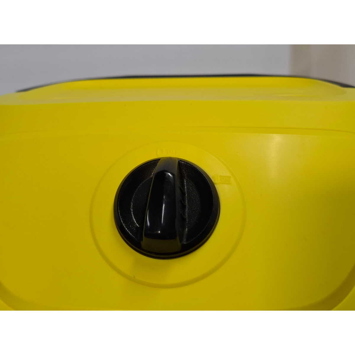 Строительный пылесос Karcher WD 3 V-17/4/20 (Цвет: Yellow)