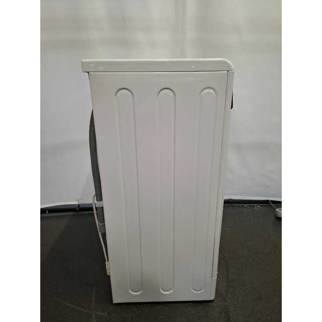 Стиральная машина Indesit EWSB 5085 BK CIS (Цвет: White / Black) Стиральная машина Indesit EWSB 5085 BK CIS (Цвет: White / Black)