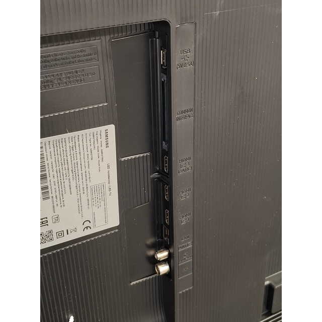 Телевизор Samsung 65" QE65Q7F5AUXRU, черный