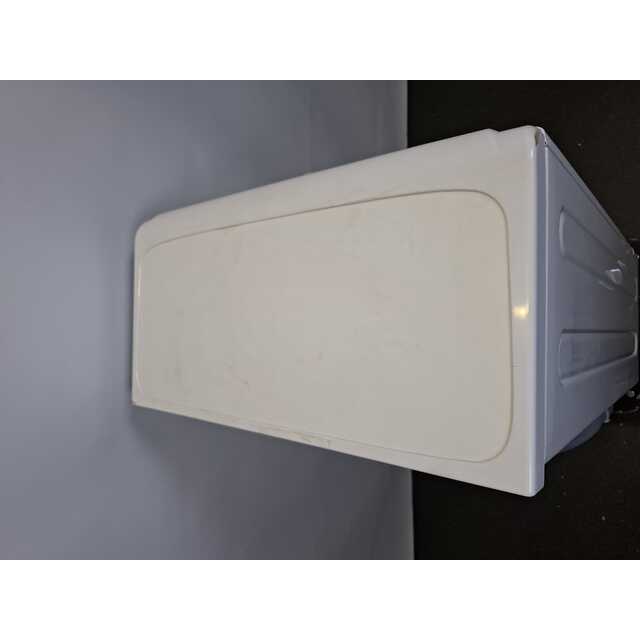 Стиральная машина Indesit IWUB 4085, белый Стиральная машина Indesit IWUB 4085, белый