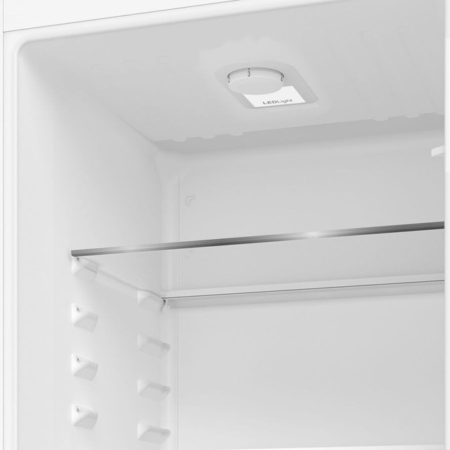 Холодильник Indesit IBD 18, белый