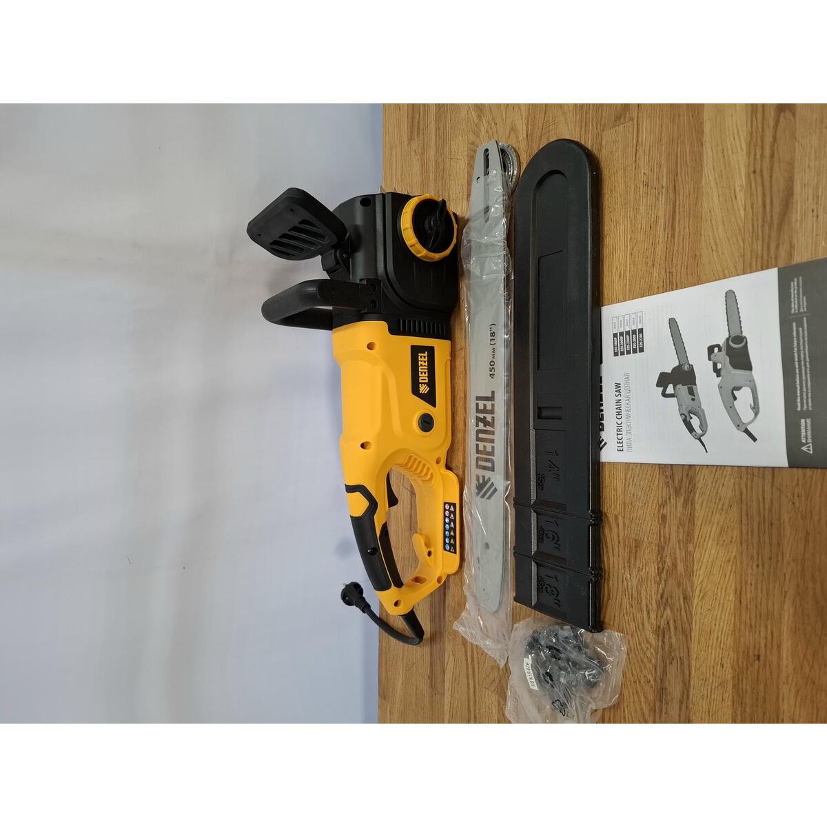 Электрическая цепная пила Denzel EDS-2200 (Цвет: Yellow)