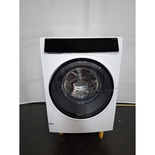 Стиральная машина Bosch Serie 8 WNC254A0SN, белый Стиральная машина Bosch Serie 8 WNC254A0SN, белый