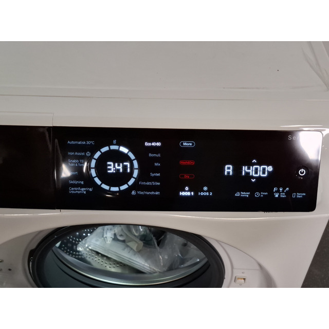 Стиральная машина Bosch Serie 8 WNC254A0SN, белый Стиральная машина Bosch Serie 8 WNC254A0SN, белый