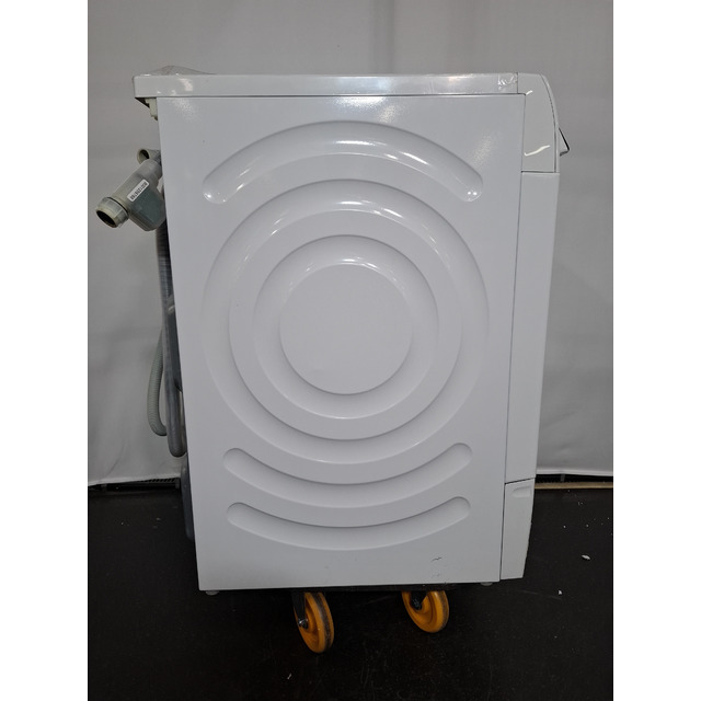 Стиральная машина Bosch Serie 8 WNC254A0SN, белый Стиральная машина Bosch Serie 8 WNC254A0SN, белый