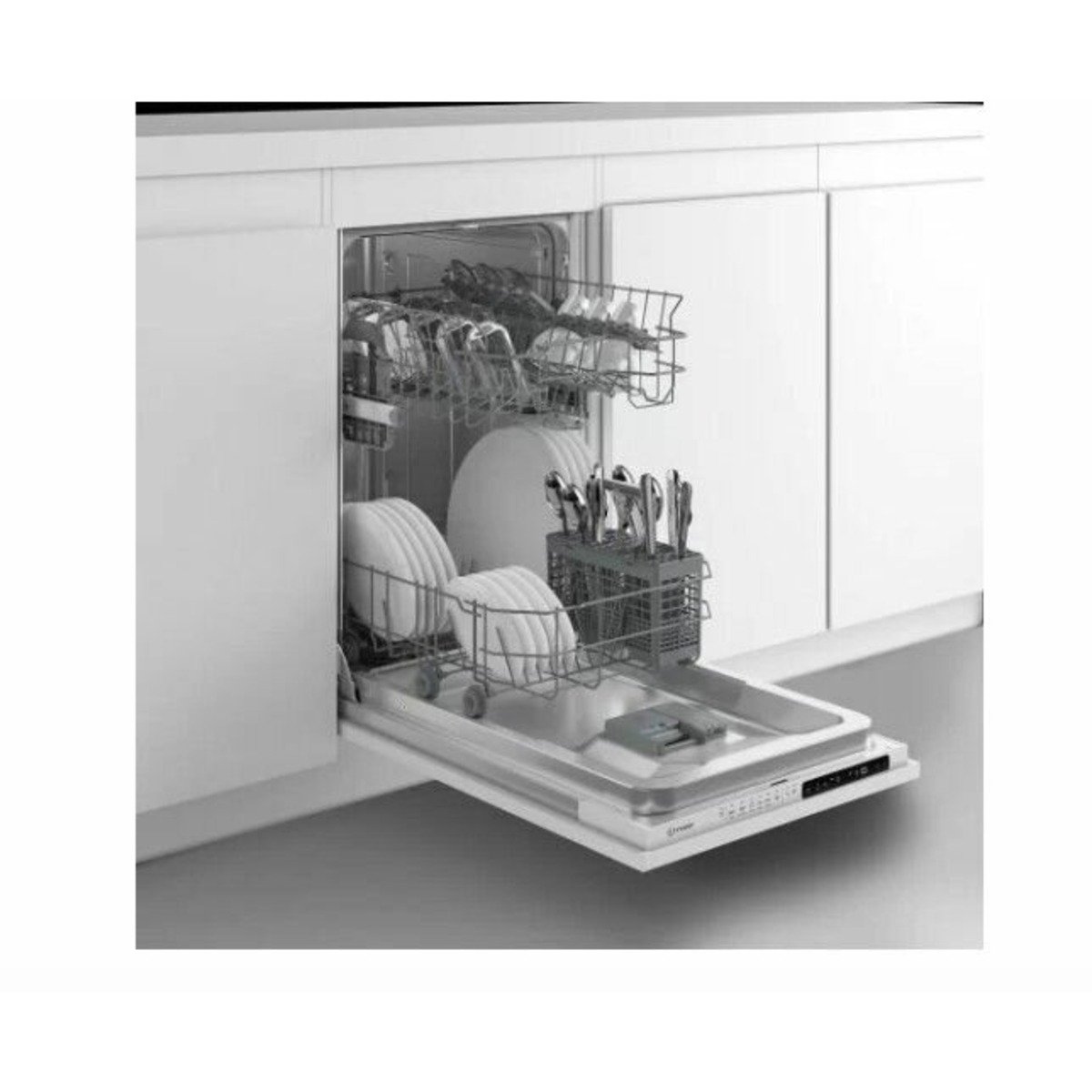 Посудомоечная машина Indesit DIS 1C69 B, белый