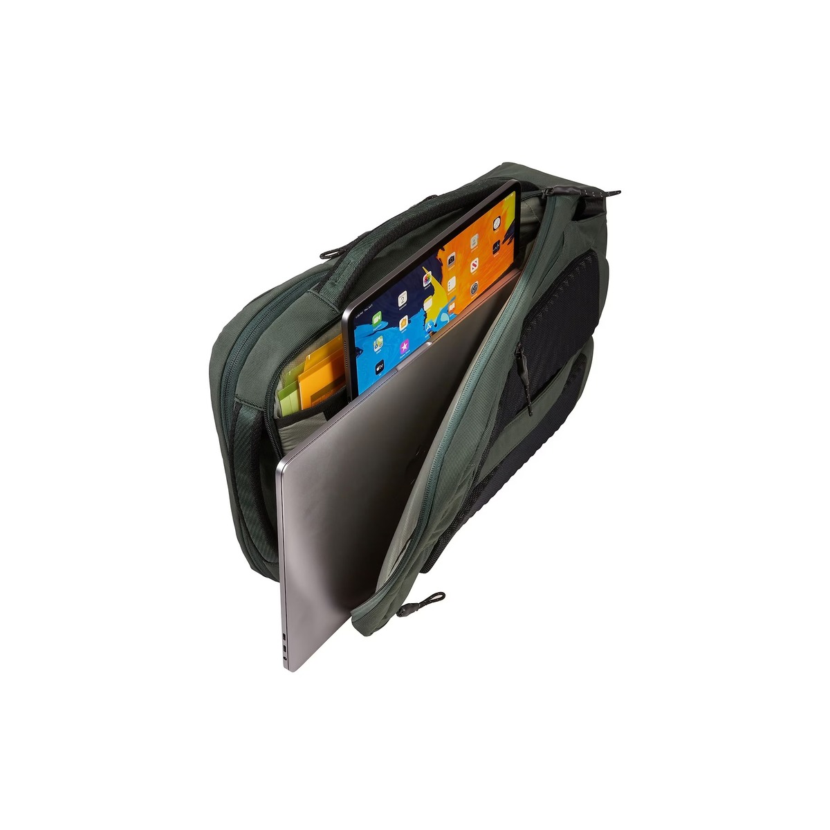 Рюкзак для ноутбука трансформируемый Thule Paramount Convertible BackPack 16L (Цвет: Racing Green)