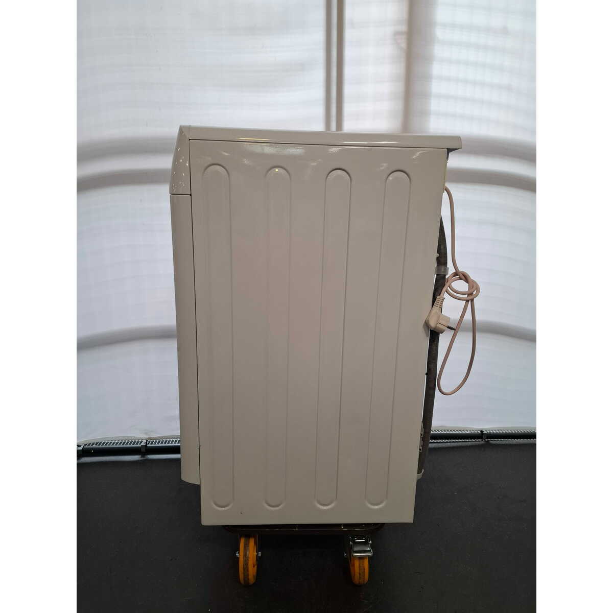Стиральная машина Indesit BWE 81282 L, белый