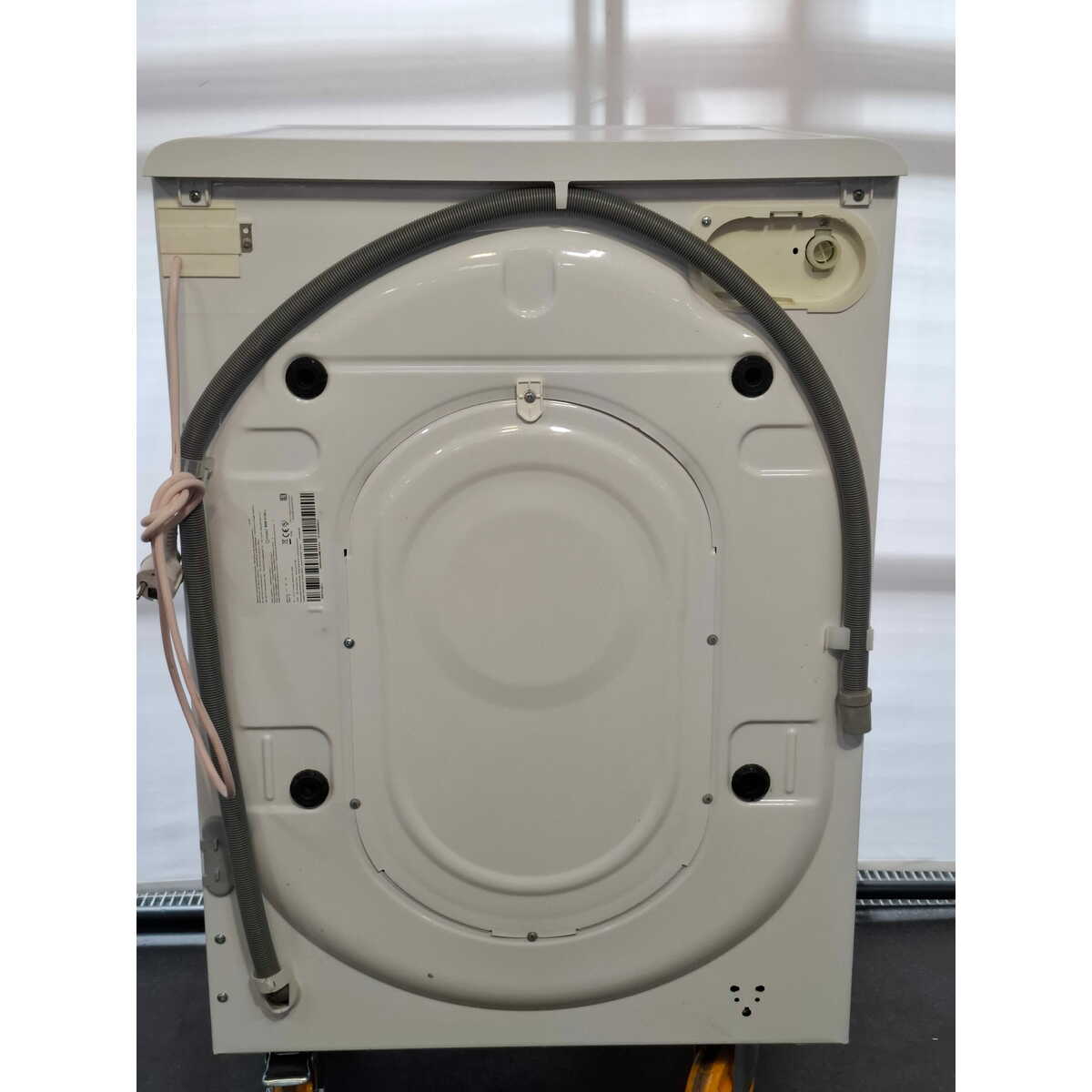 Стиральная машина Indesit BWE 81282 L, белый