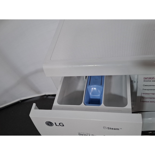 Стиральная машина LG F1296NDS0, белый