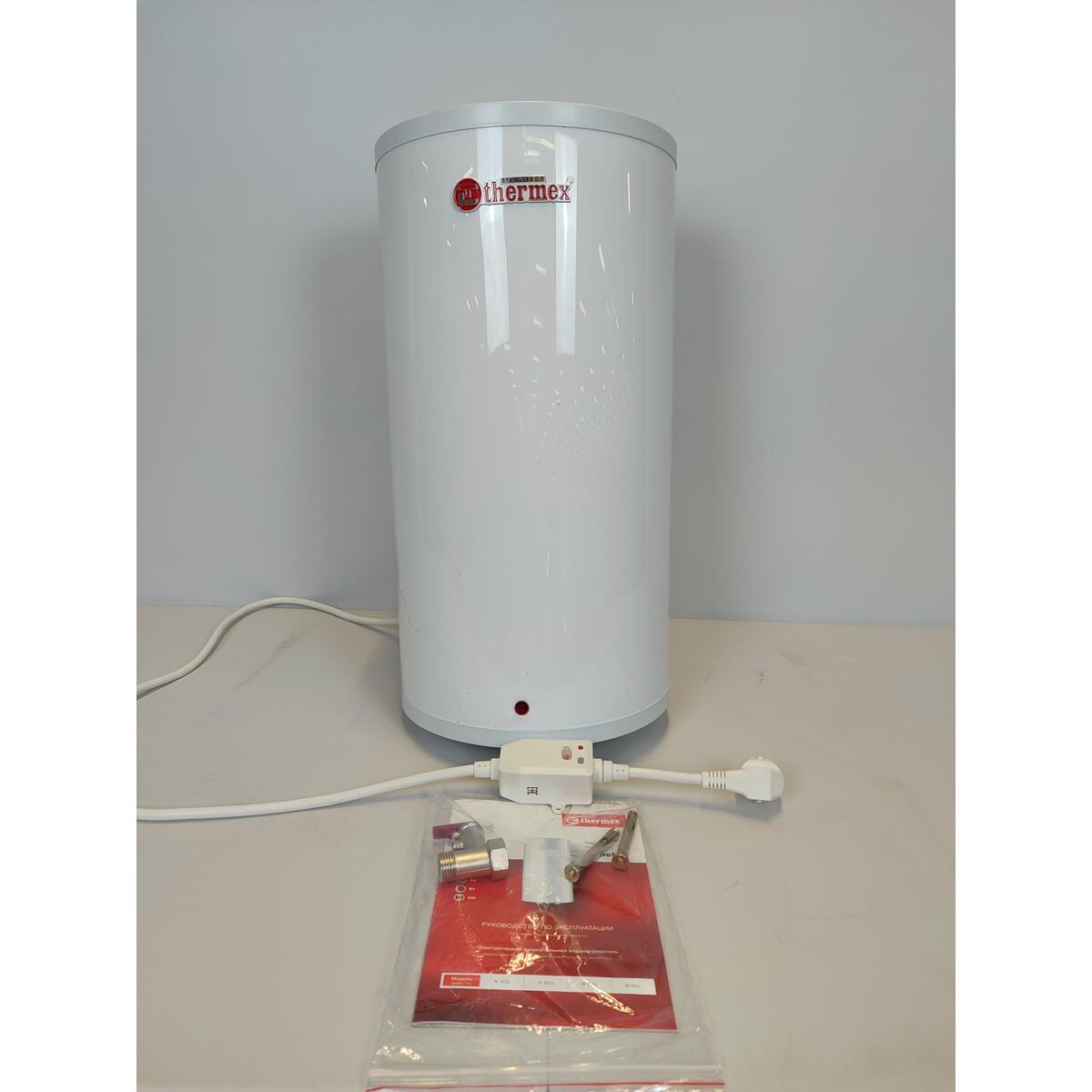 Водонагреватель Thermex N 15 U, белый