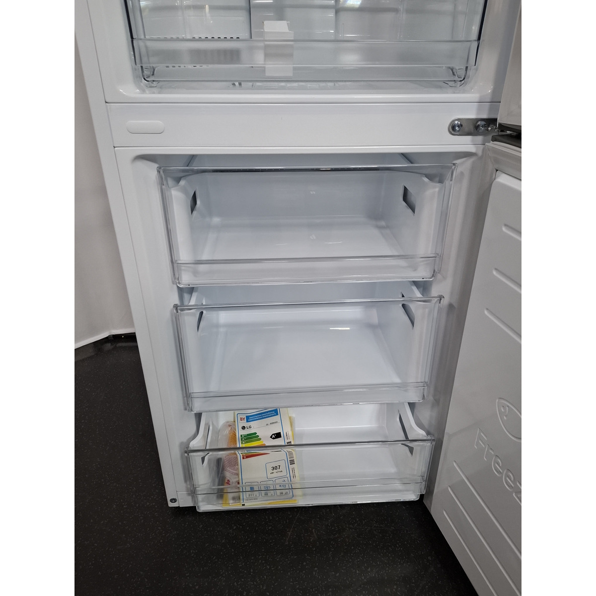 Холодильник LG GA-B509DQXL, белый 