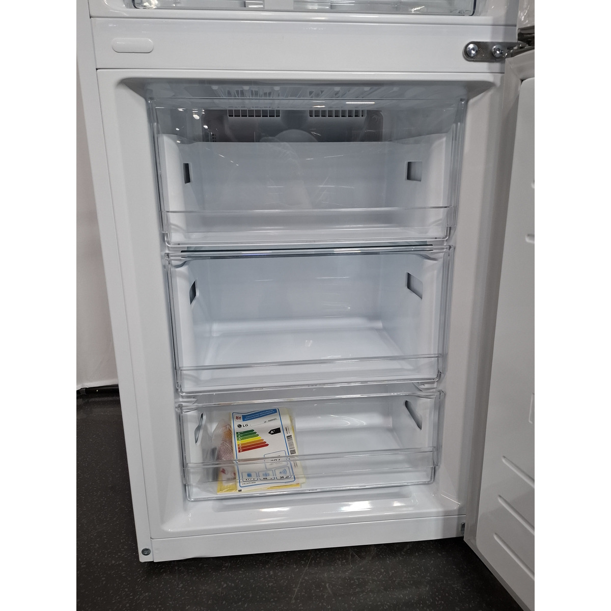 Холодильник LG GA-B509DQXL, белый 