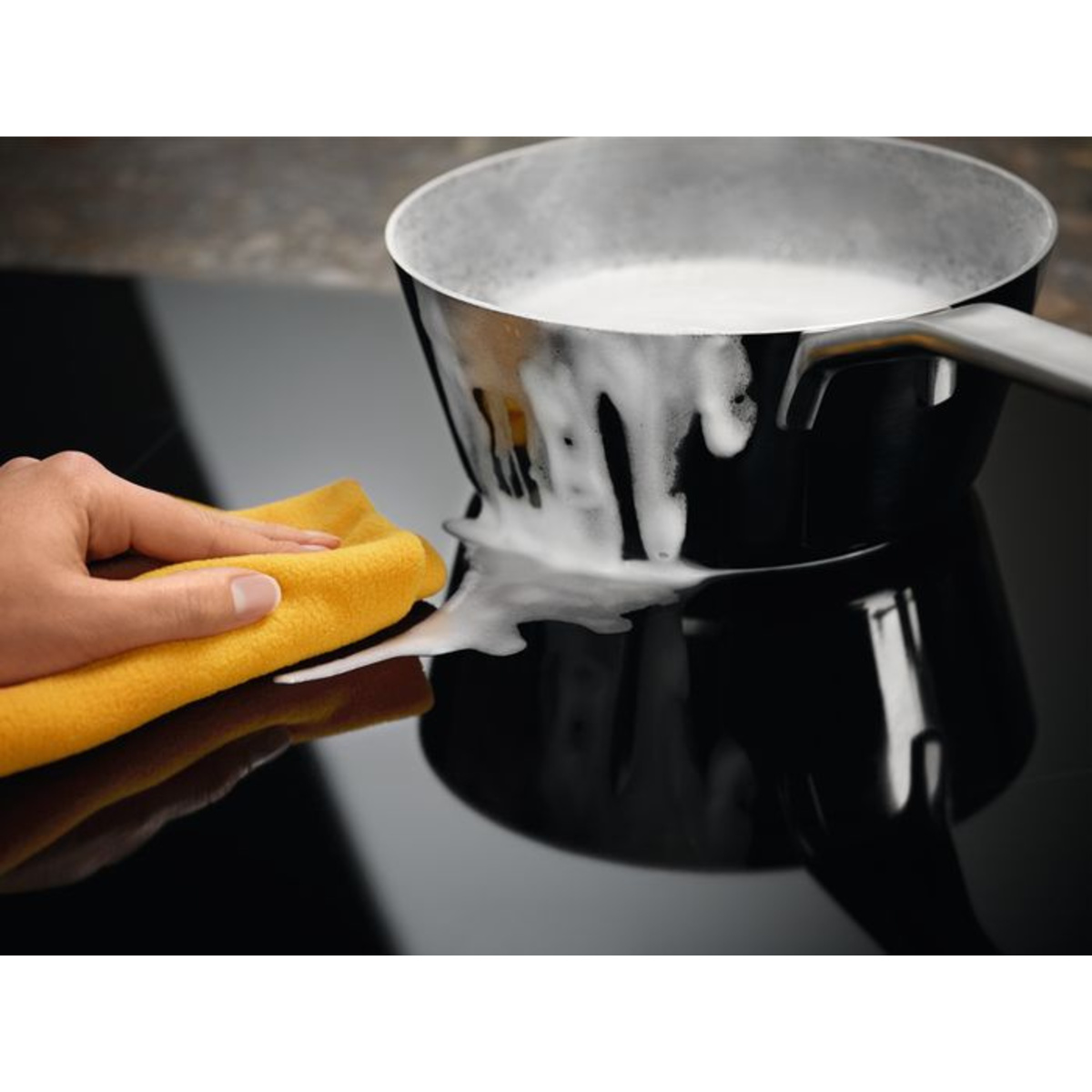 Варочная панель Electrolux IPES6451KF (Цвет: Black)