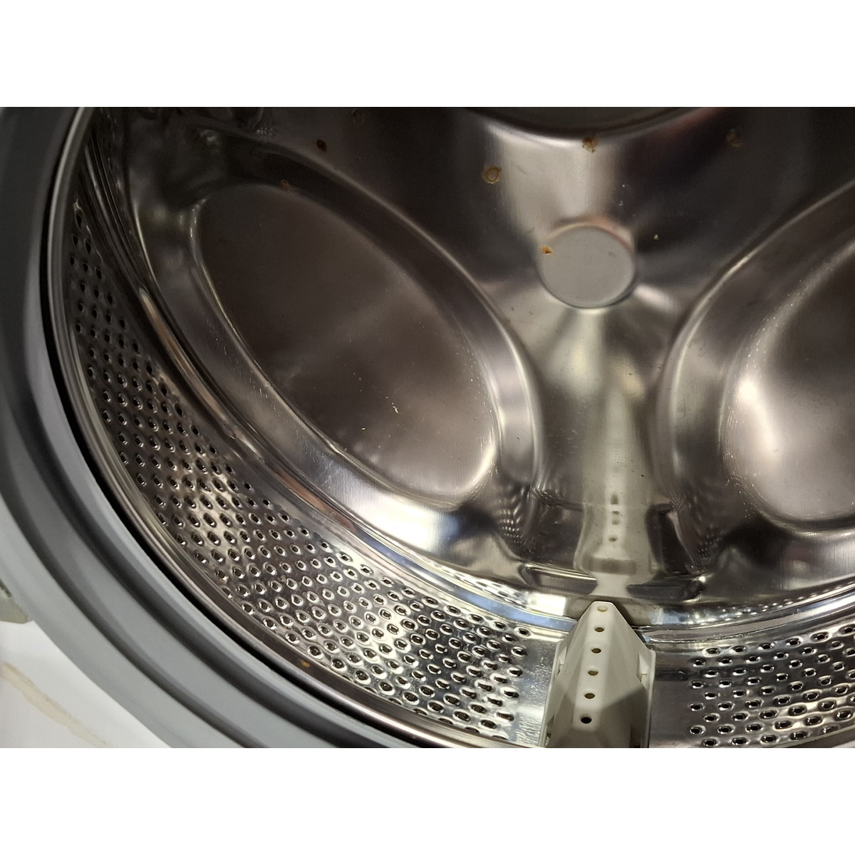 Стиральная машина Indesit IWUB 4085, белый