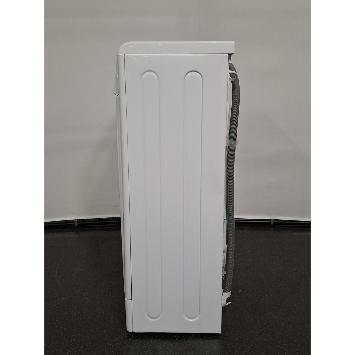 Стиральная машина Indesit IWUB 4085, белый