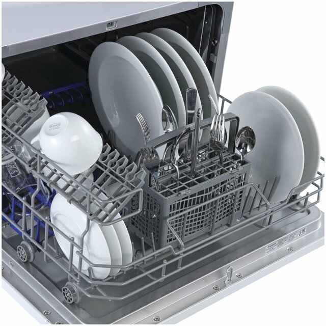 Посудомоечная машина Бирюса DWC-506/5 W, белый