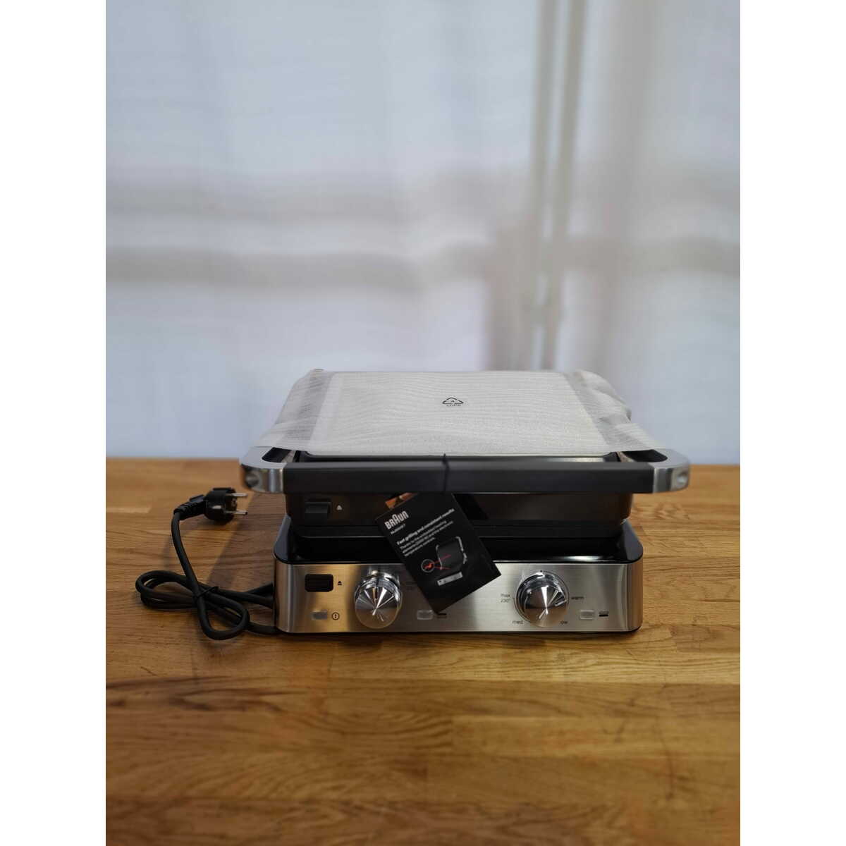 Электрогриль Braun CG7010 (Цвет: Silver/Black)