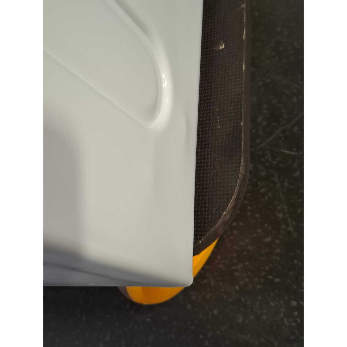Стиральная машина Indesit EWSB 5085 BK CIS (Цвет: White/Black)