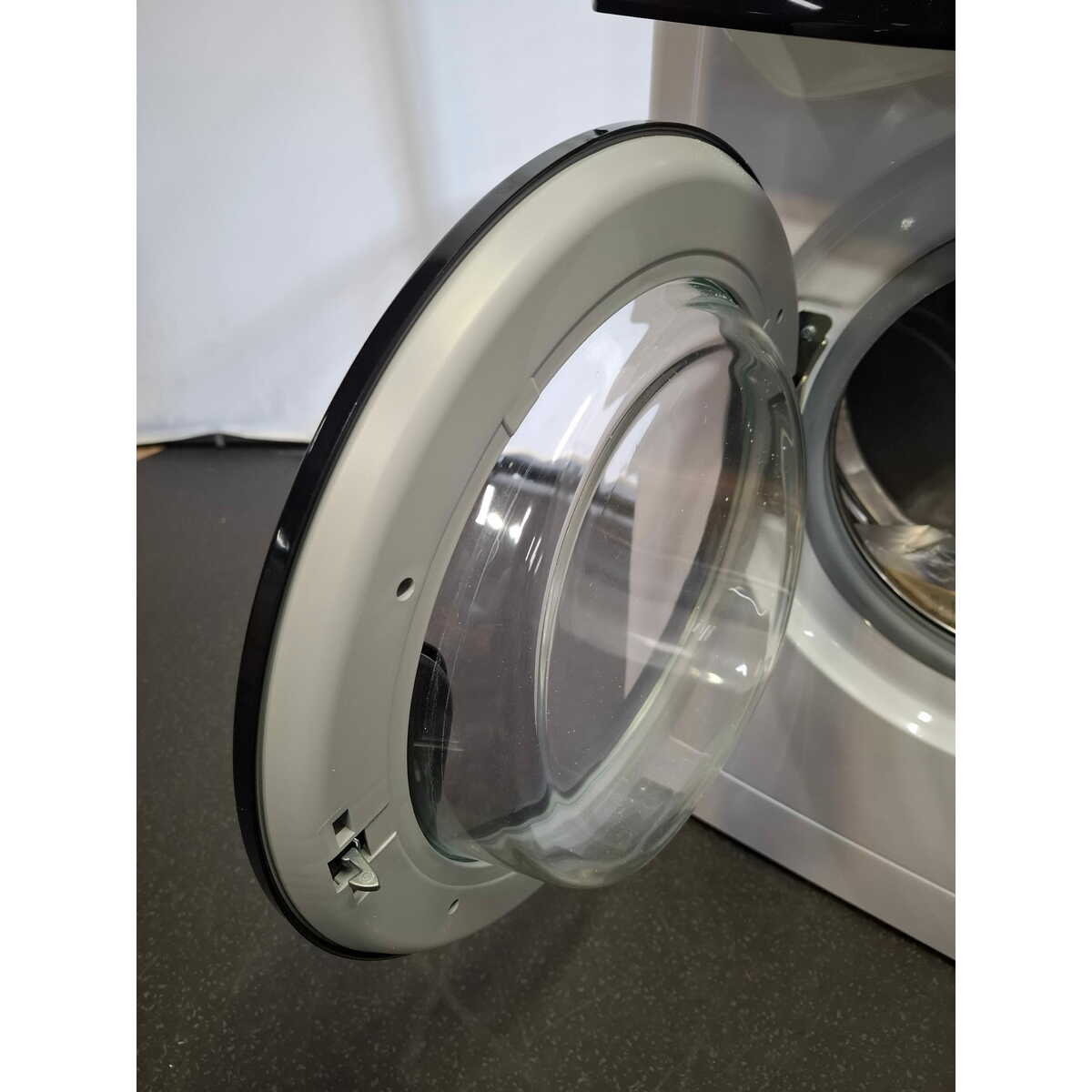 Стиральная машина Indesit EWUD 4105 BK CIS, белый
