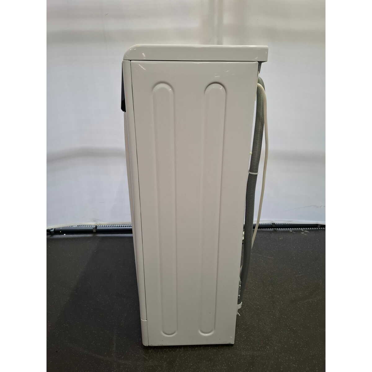 Стиральная машина Indesit EWUD 4105 BK CIS, белый