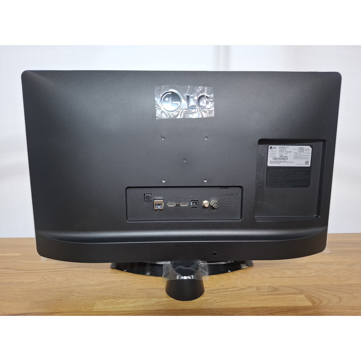 Телевизор LG 24