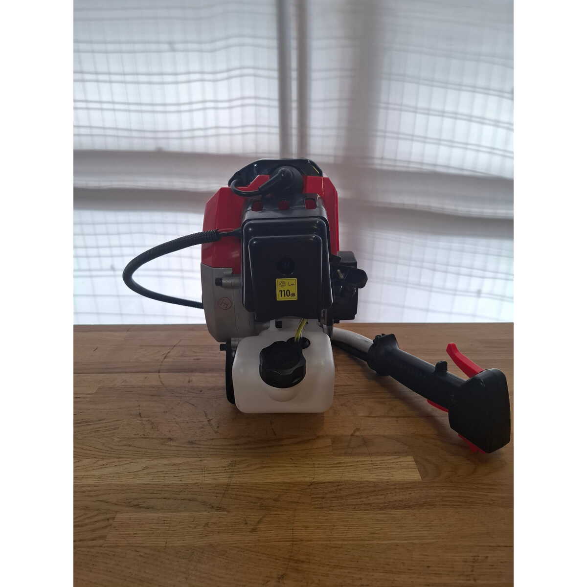 Триммер бензиновый MTX MT-52 (2-коробки) (Цвет: Red / Black)