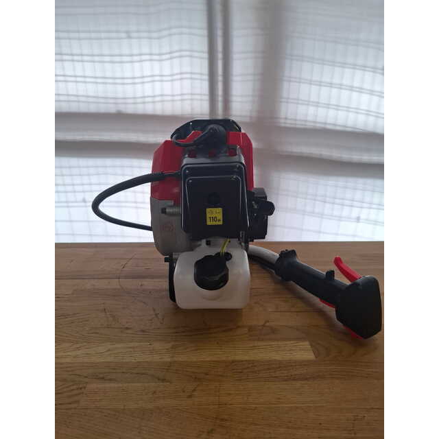 Триммер бензиновый MTX MT-52 (2-коробки) (Цвет: Red / Black)