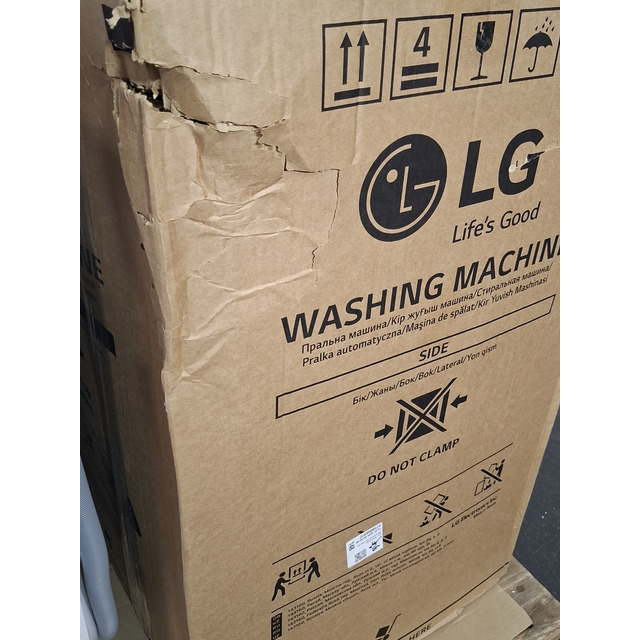 Стиральная машина LG F10B8ND, белый Стиральная машина LG F10B8ND, белый