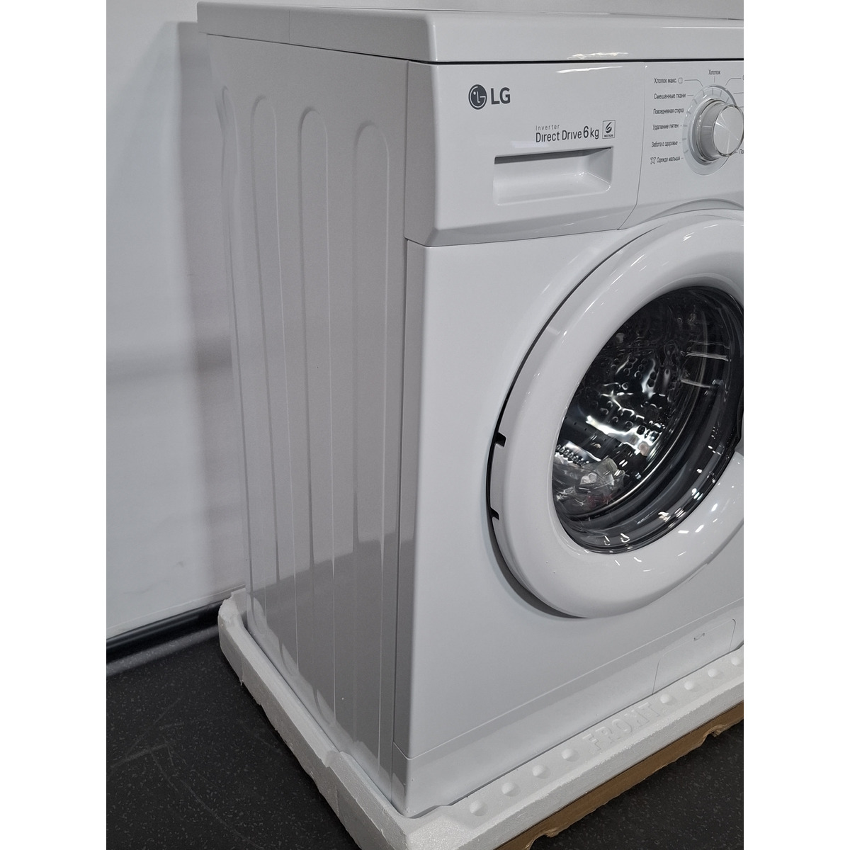 Стиральная машина LG F10B8ND, белый