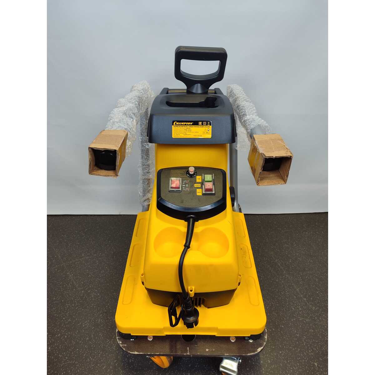 Садовый измельчитель Champion SH280 (Цвет: Yellow)