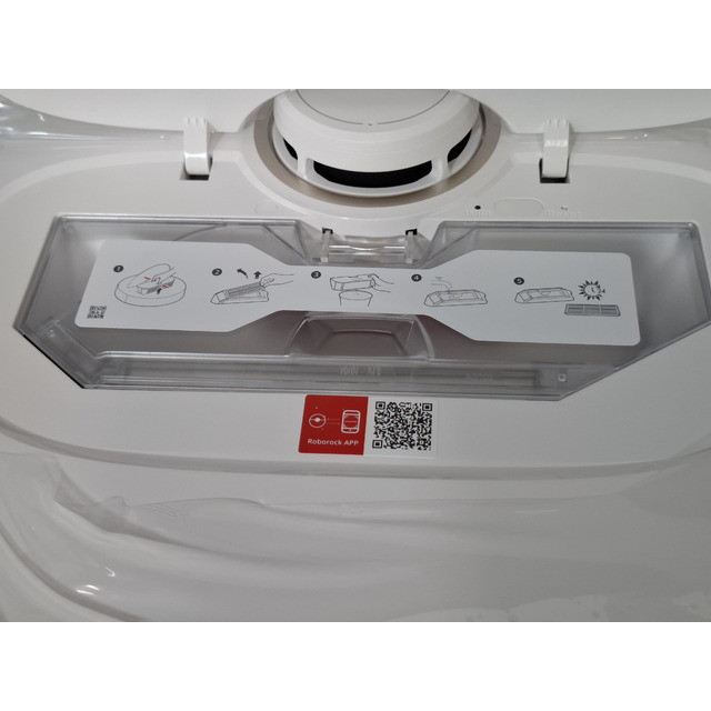 Робот-пылесос Roborock Qrevo MaxV With Refaill and Drainage System, белый Робот-пылесос Roborock Qrevo MaxV With Refaill and Drainage System, белый
