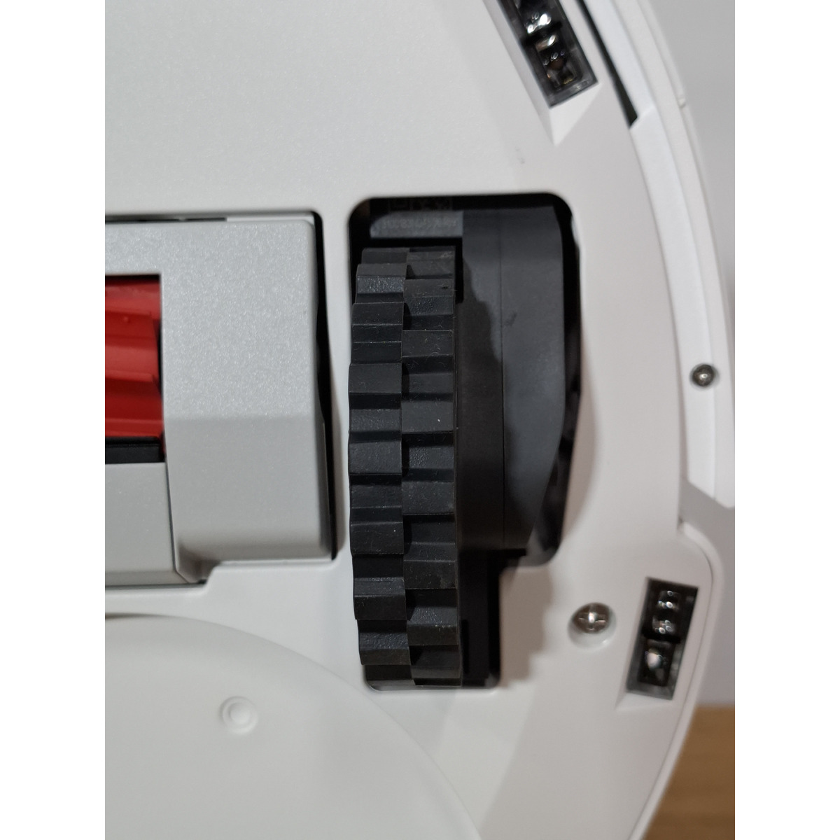 Робот-пылесос Roborock Qrevo MaxV With Refaill and Drainage System, белый