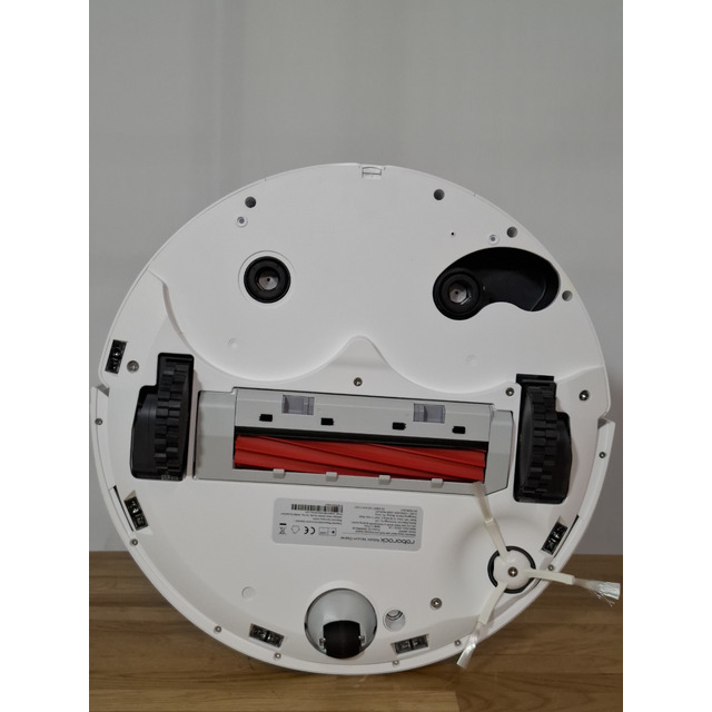 Робот-пылесос Roborock Qrevo MaxV With Refaill and Drainage System, белый Робот-пылесос Roborock Qrevo MaxV With Refaill and Drainage System, белый