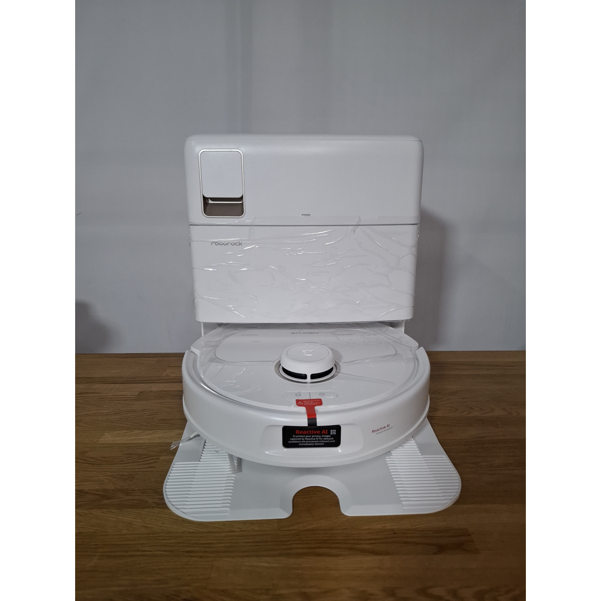 Робот-пылесос Roborock Qrevo MaxV With Refaill and Drainage System, белый