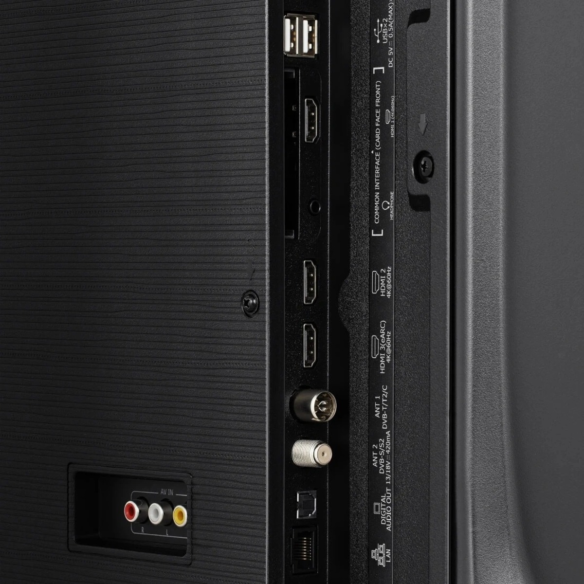 Телевизор Hisense 43