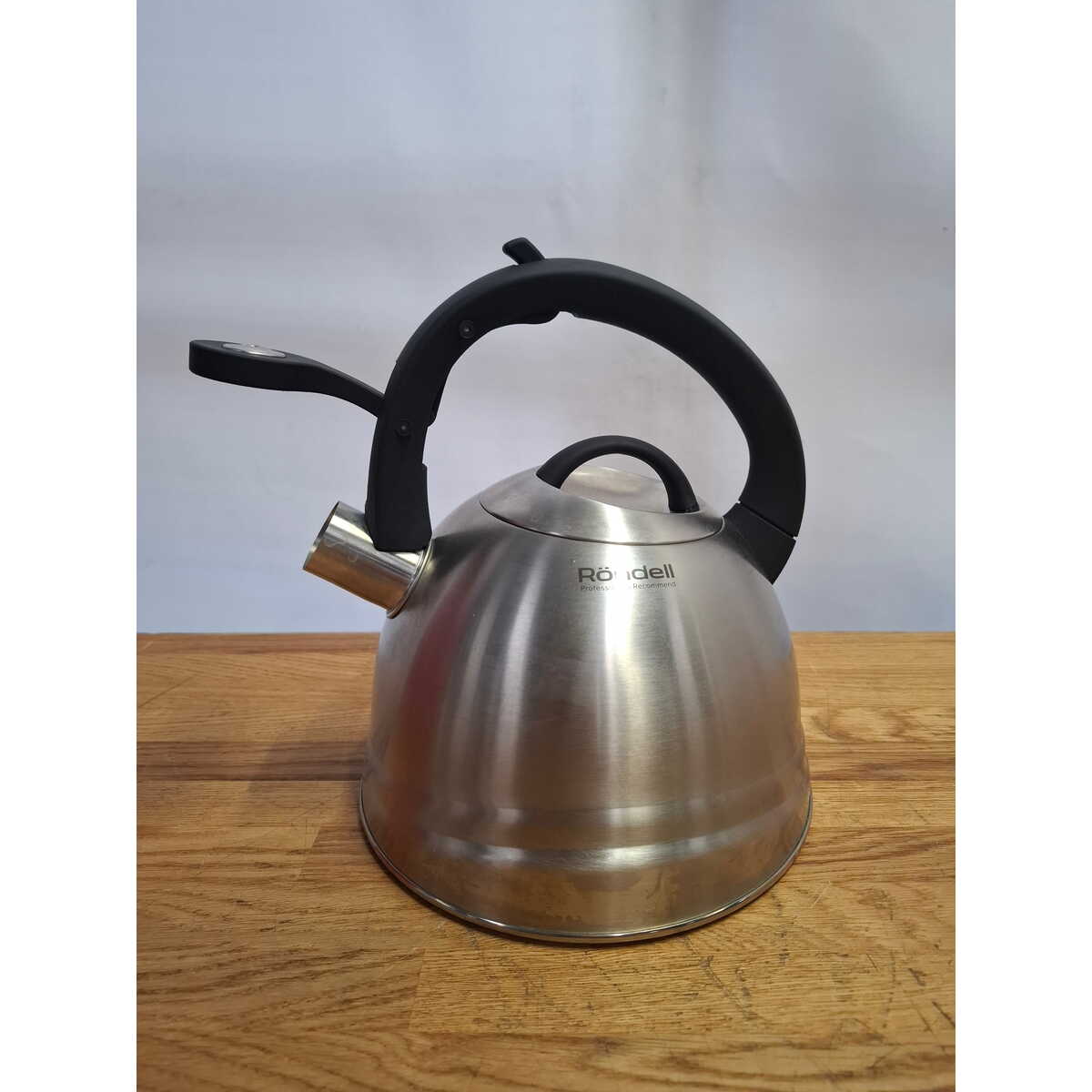 Чайник металлический Rondell Zart RDS-1828 (Цвет: Inox)