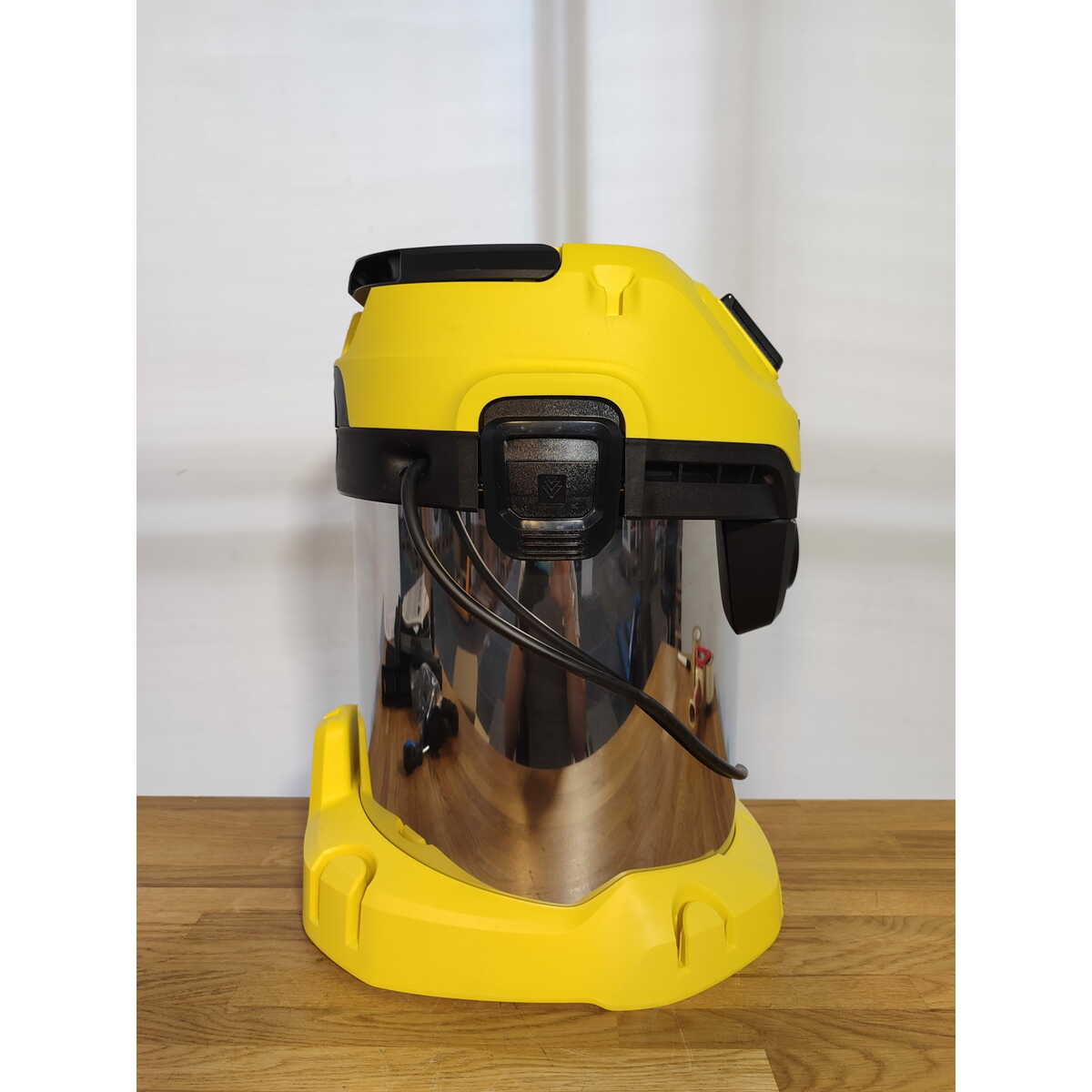 Строительный пылесос Karcher WD 3 P S V-17 / 4 / 20 (Цвет: Yellow)