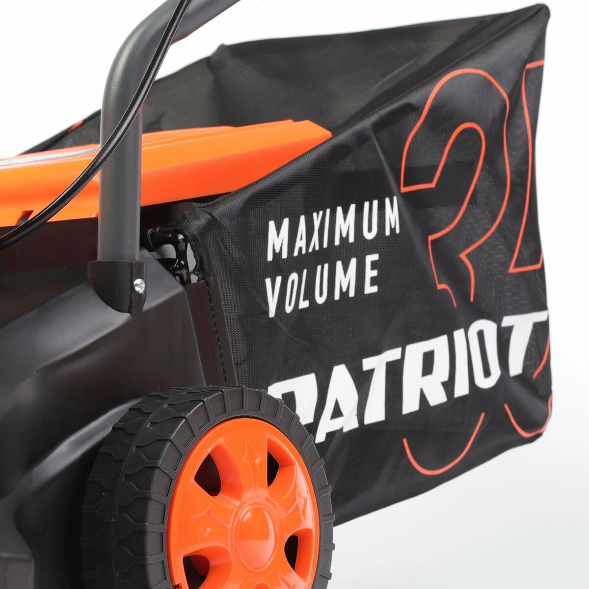 Газонокосилка роторная Patriot PT 390 (Цвет: Orange)