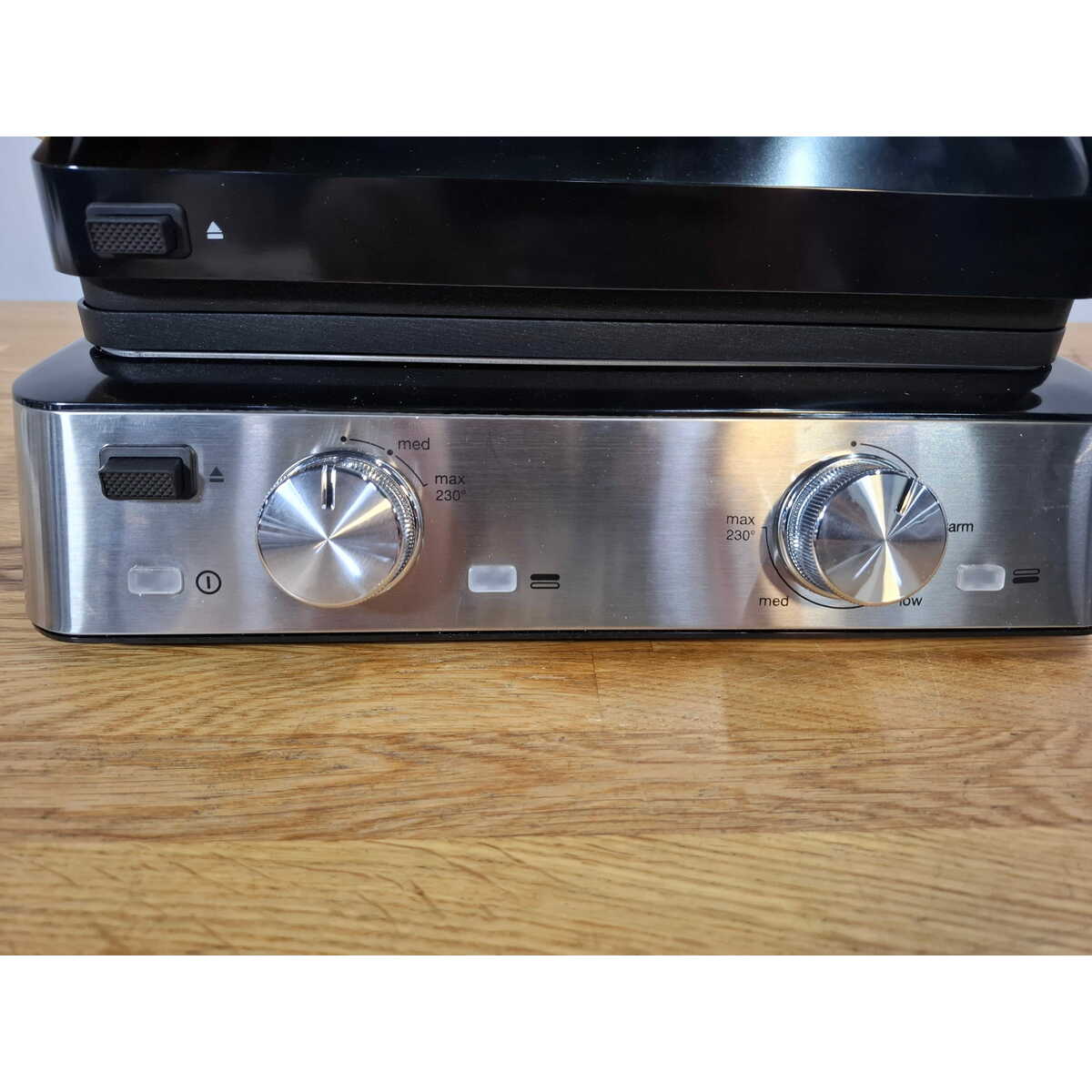 Электрогриль Braun CG7010 (Цвет: Silver/Black)