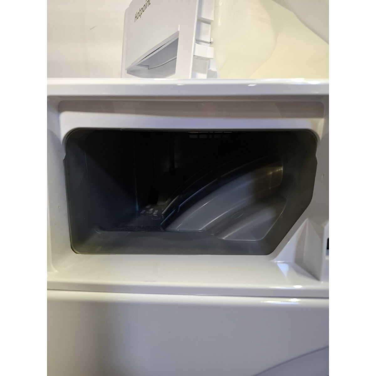 Сушильная машина Hotpoint-Ariston DSH 725 H, белый