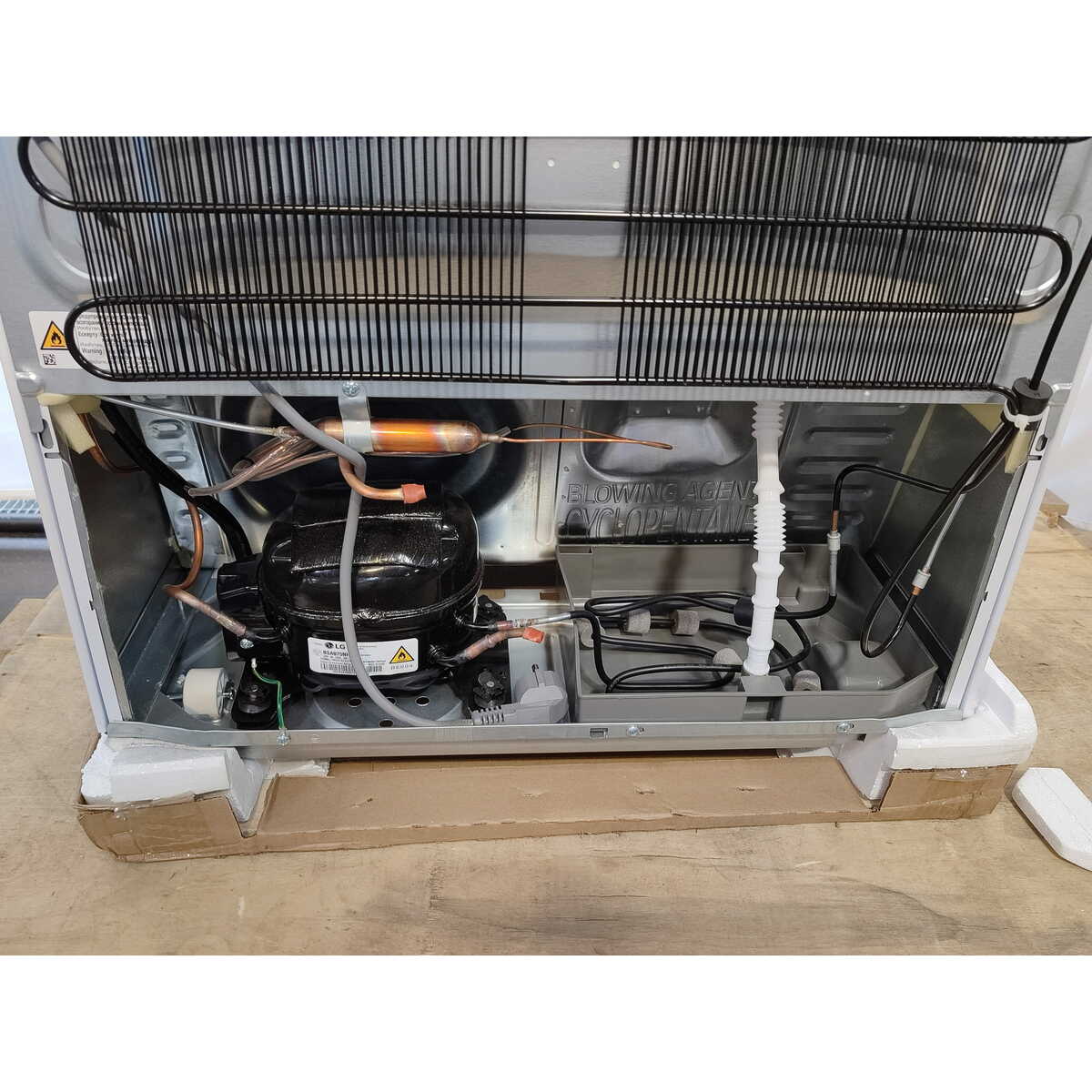 Холодильник LG GA-B419SWJL, белый
