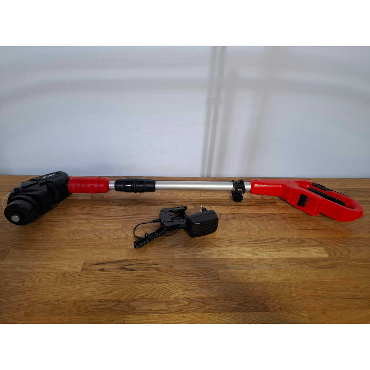 Триммер аккумуляторный MTX GT-260 (Цвет: Red/Black)