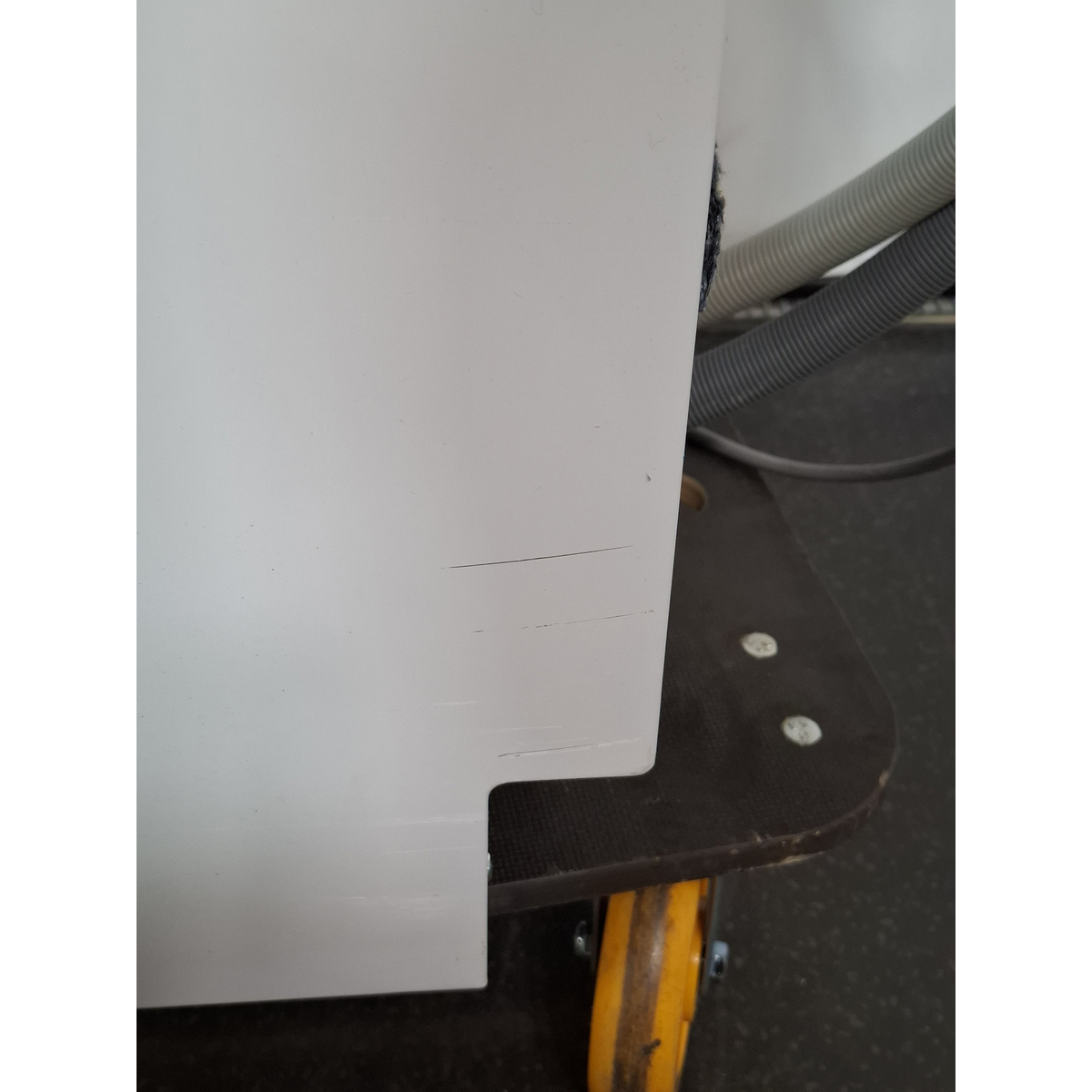 Посудомоечная машина Beko BDIS38120Q, белый