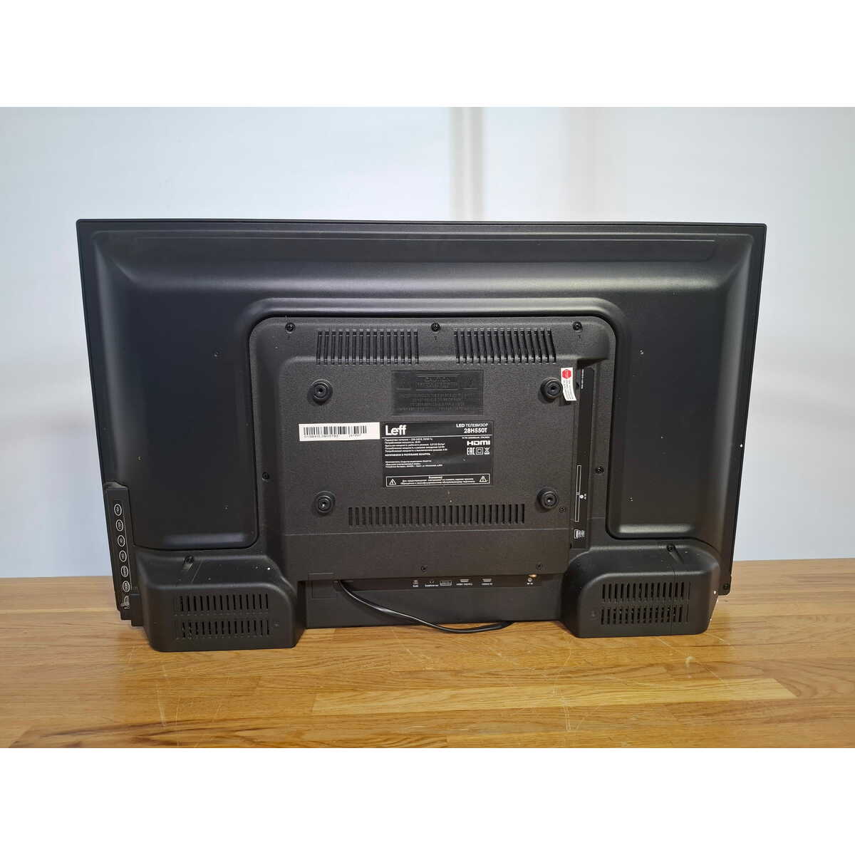 Телевизор Leff 28" 28H550T, черный