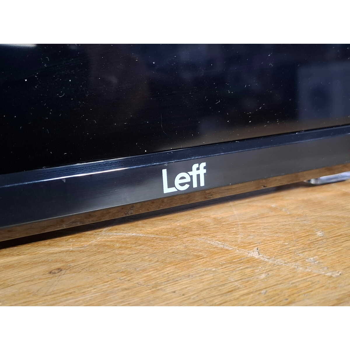 Телевизор Leff 28" 28H550T, черный