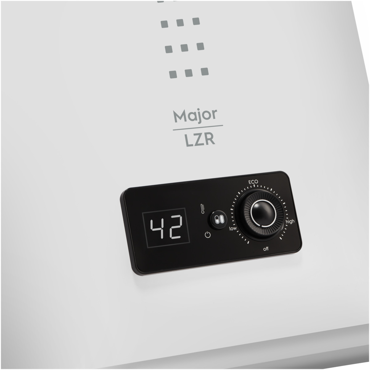 Водонагреватель Electrolux EWH 30 Major LZR 3, белый